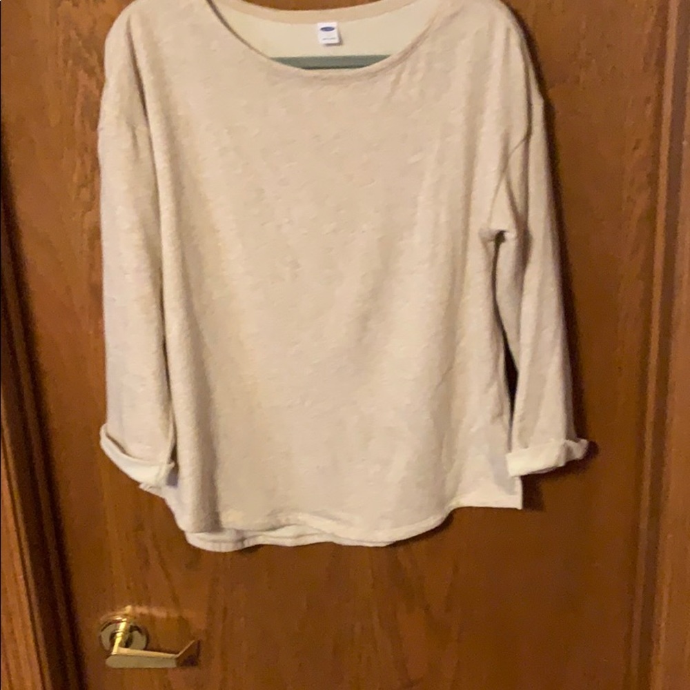 Women’s, large, cream sweatshirt